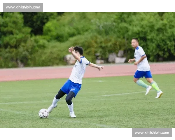 足球比赛全站入口，全面掌握最新赛事动态与比分，精彩赛事一手掌握 - 副本 - 副本 (2)